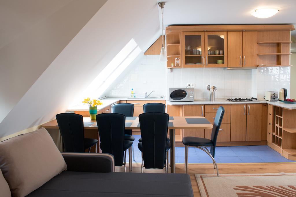 Titan Apartman Gyula Luaran gambar